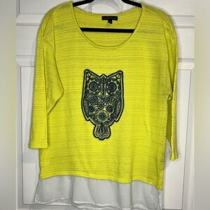 Signature Studio Women’s top with chiffon hem - yellow with blue owl - Size XL